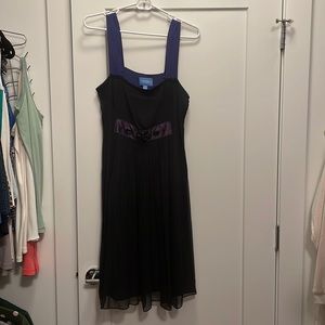 Simply Vera Vera Wang size 8 cocktails dress
